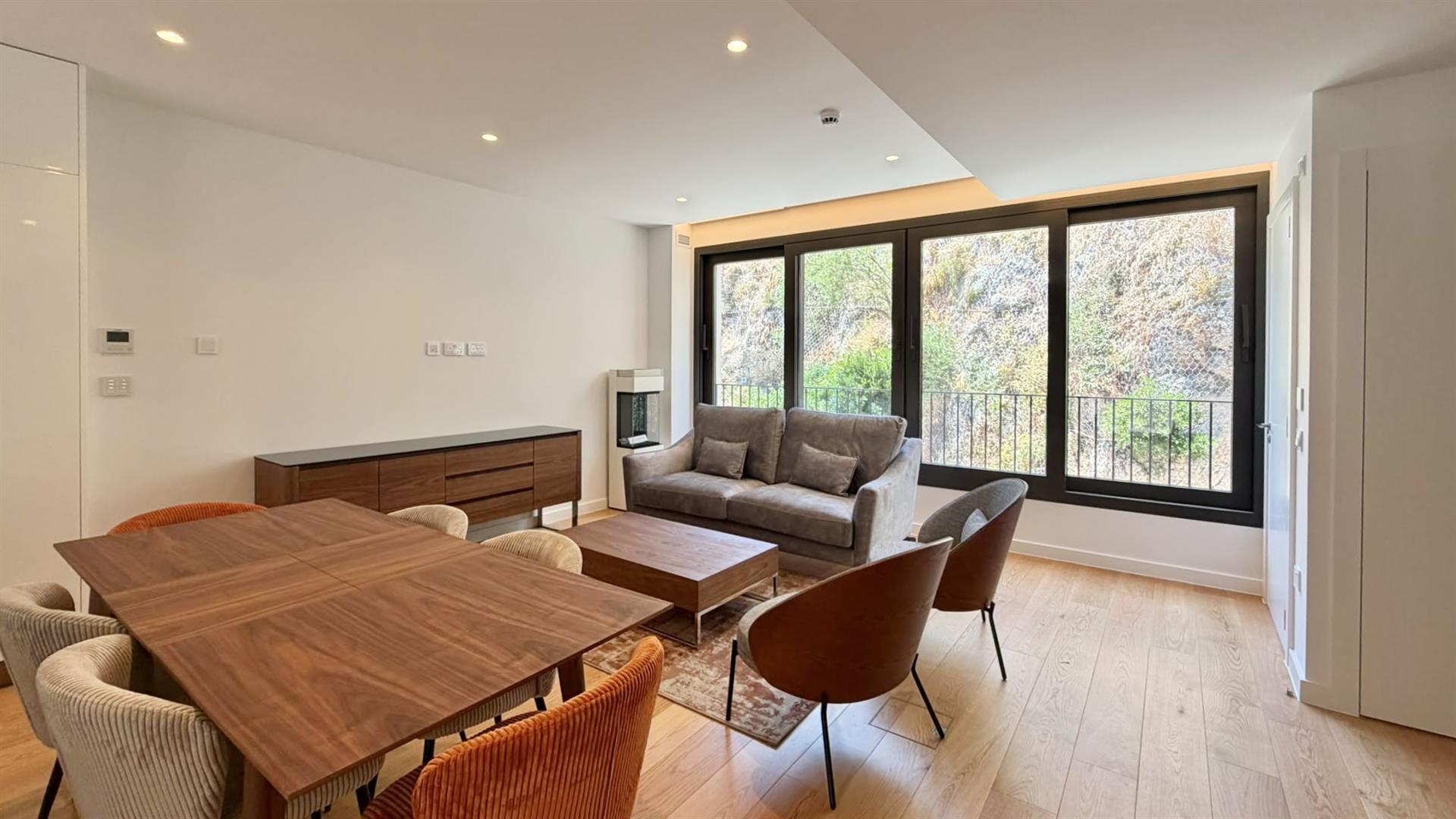 Image of House - 3 Bedrooms - 4 Bathrooms for Sale in North Gorge-Gibraltar, Image 5
